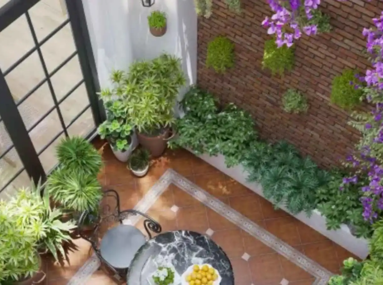 Top Luxury Villa Projects in Whitefield Bangalore – Sobha Galera Boutique 4 BHK Villas with Green Spaces – Showcasing eco-friendly design with over 78% landscaped open areas, these villas are crafted for comfort, aesthetics, and exclusivity in Bangalore’s thriving East zone real estate market.